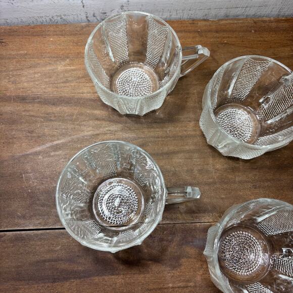 Vintage Jeannette Glass Dewdrop Pattern Cup Set Of 4 - Picture 3 of 5